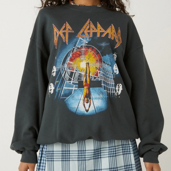 Daydreamer Sweaters - Daydreamer Def Leppard Crewneck Sweater